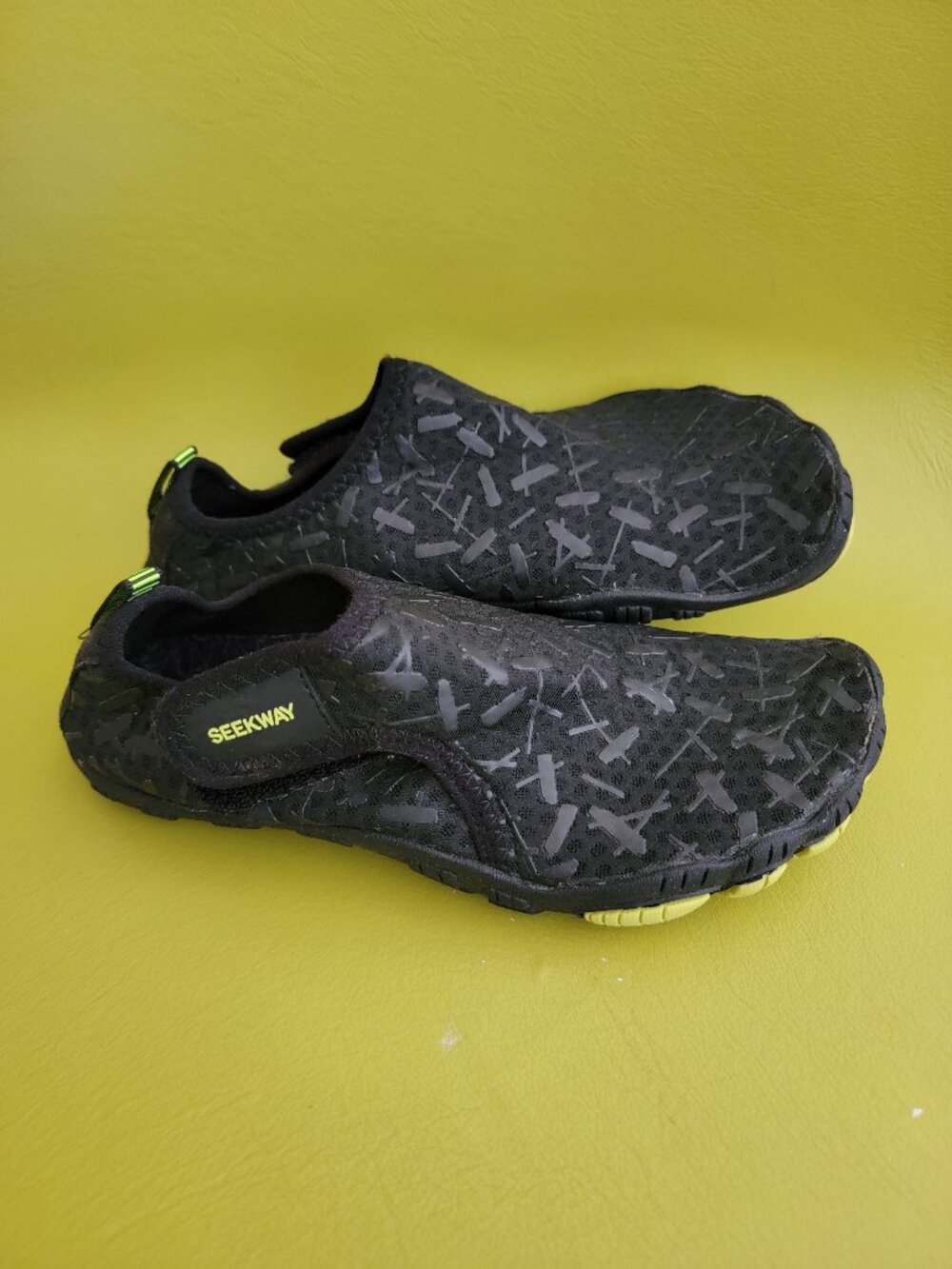 Seekway Barefoot Water Shoes for Kids, size 6